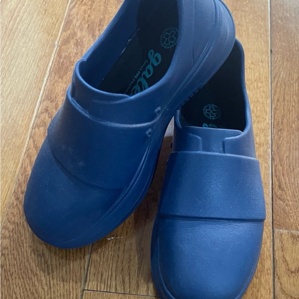 Gales Slip-On Shoes
